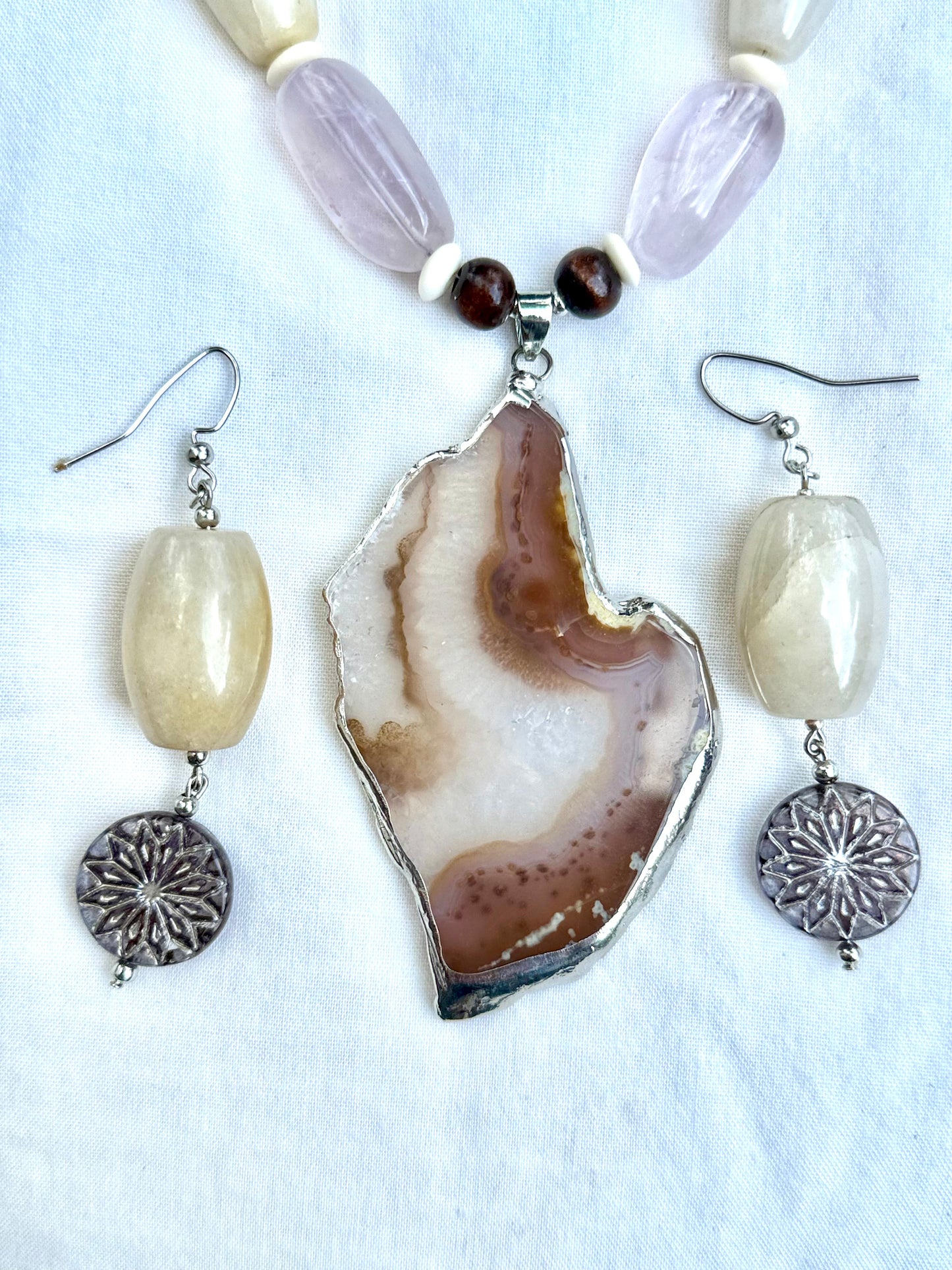 The Freya Pendant Necklace and Earring Set