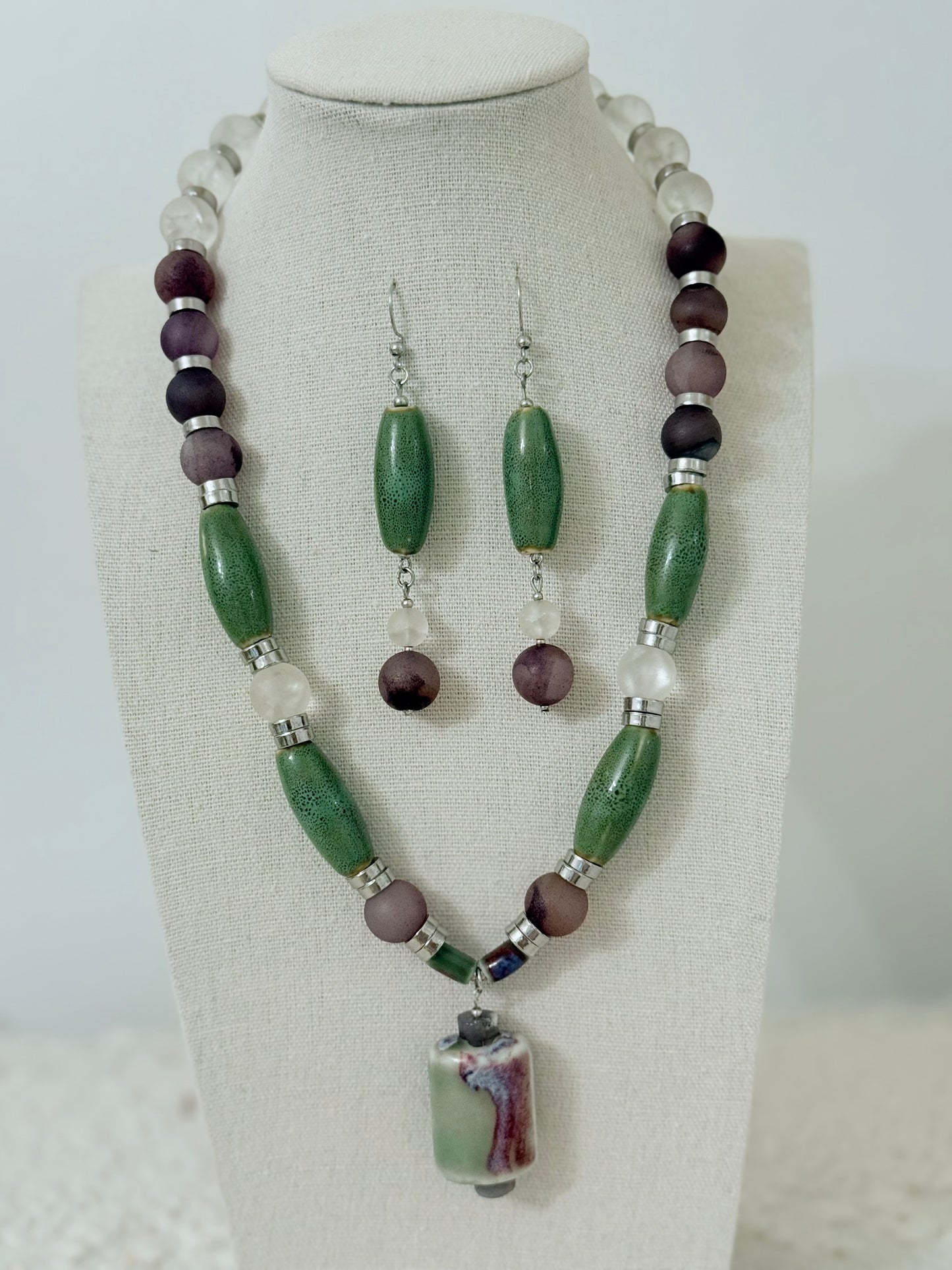 The Iris Pendant Necklace and Earring Set