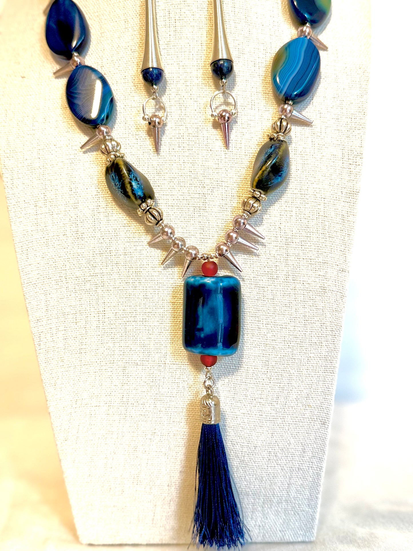 The Caterina Pendant Necklace and Earring Set