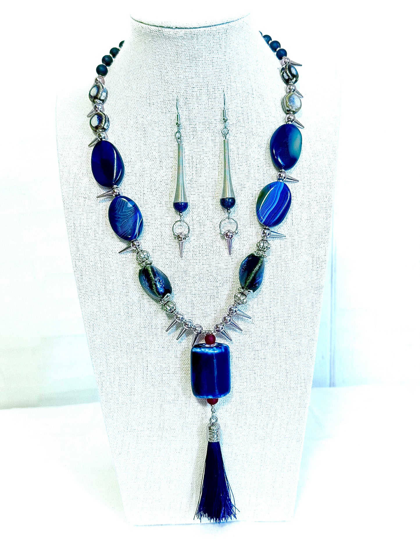 The Caterina Pendant Necklace and Earring Set