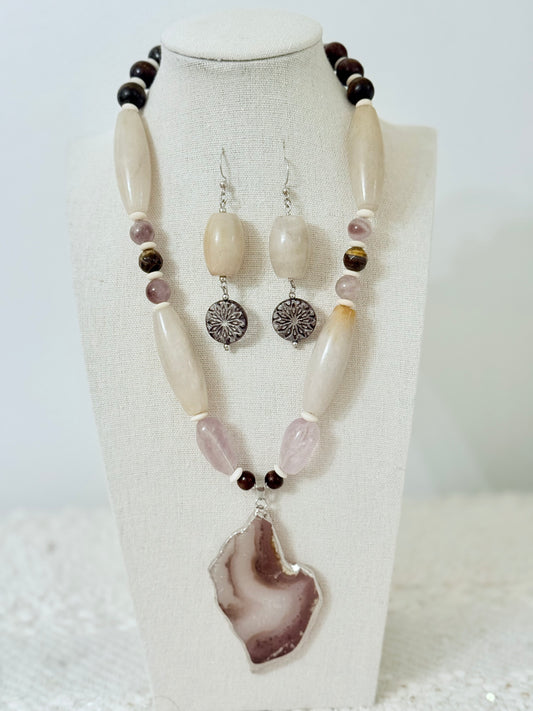 The Freya Pendant Necklace and Earring Set