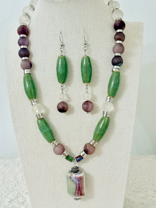 The Iris Pendant Necklace and Earring Set