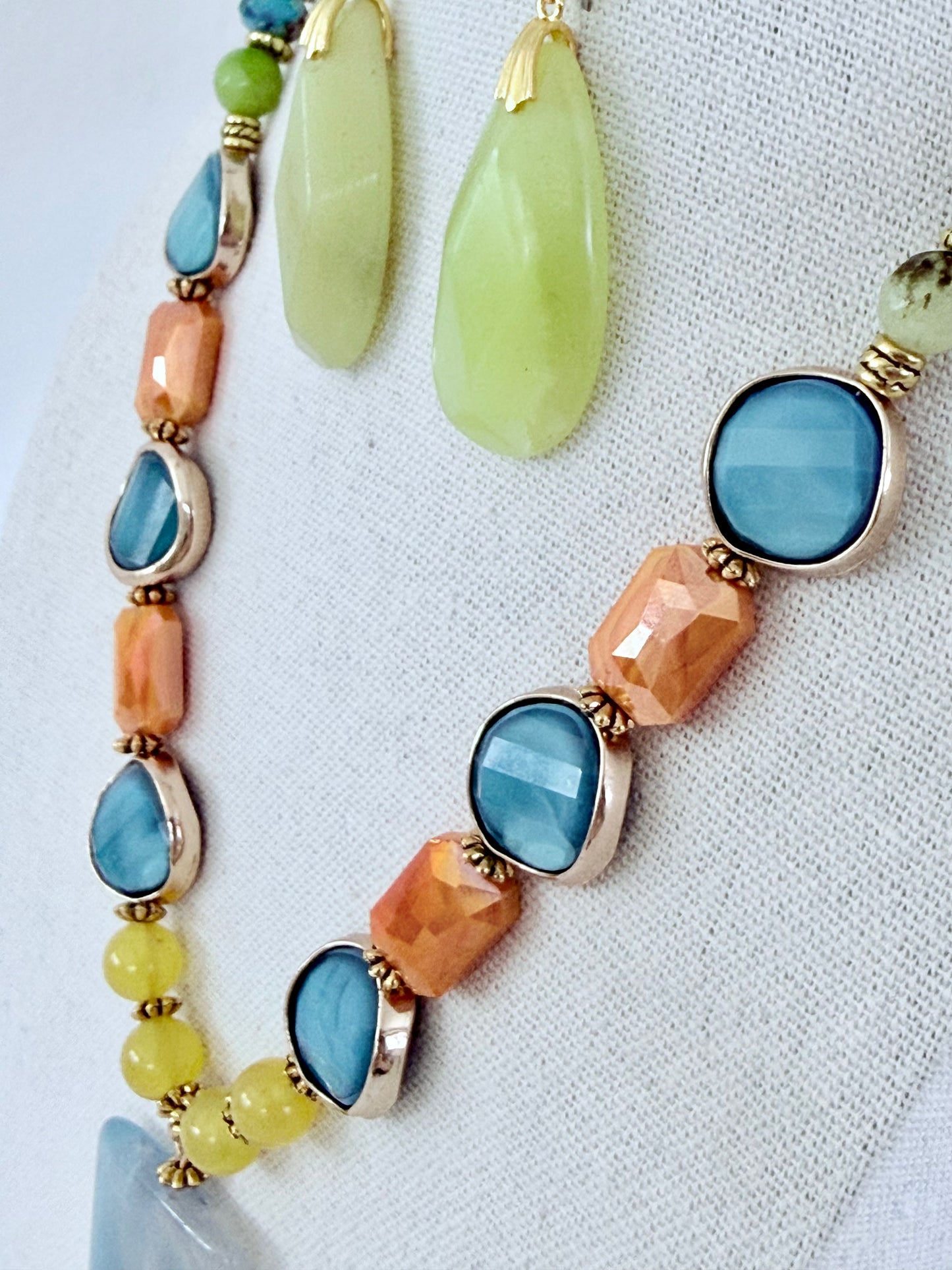 Gemini Necklace: Expressive | Gregarious | Curious