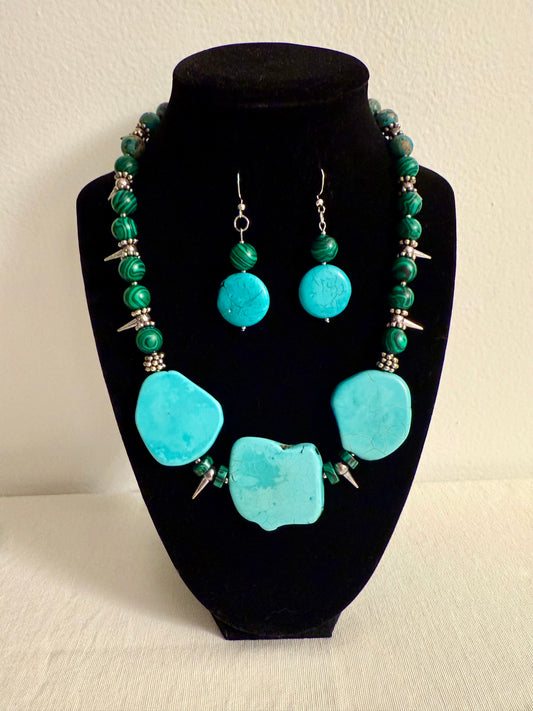 The Hathor Necklace Set