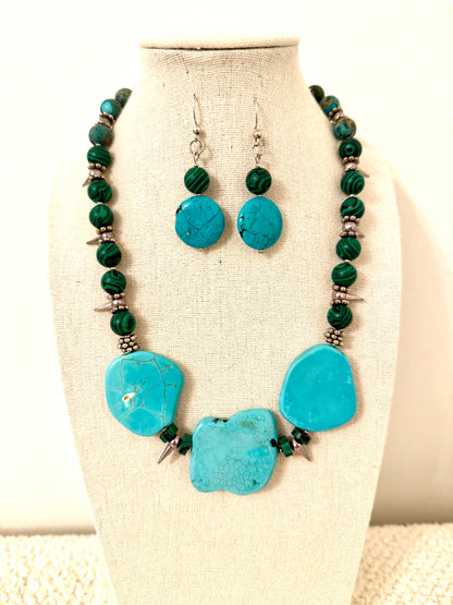 The Hathor Necklace Set