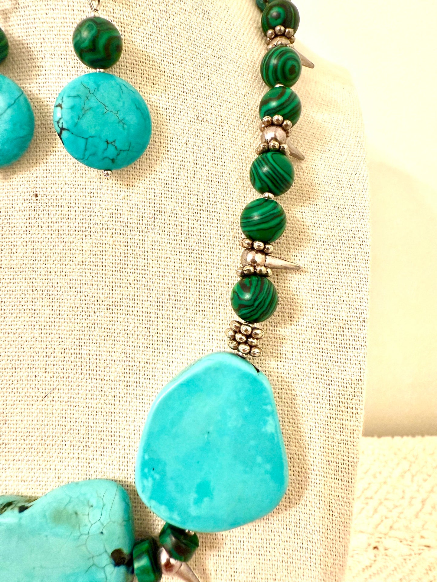 The Hathor Necklace Set