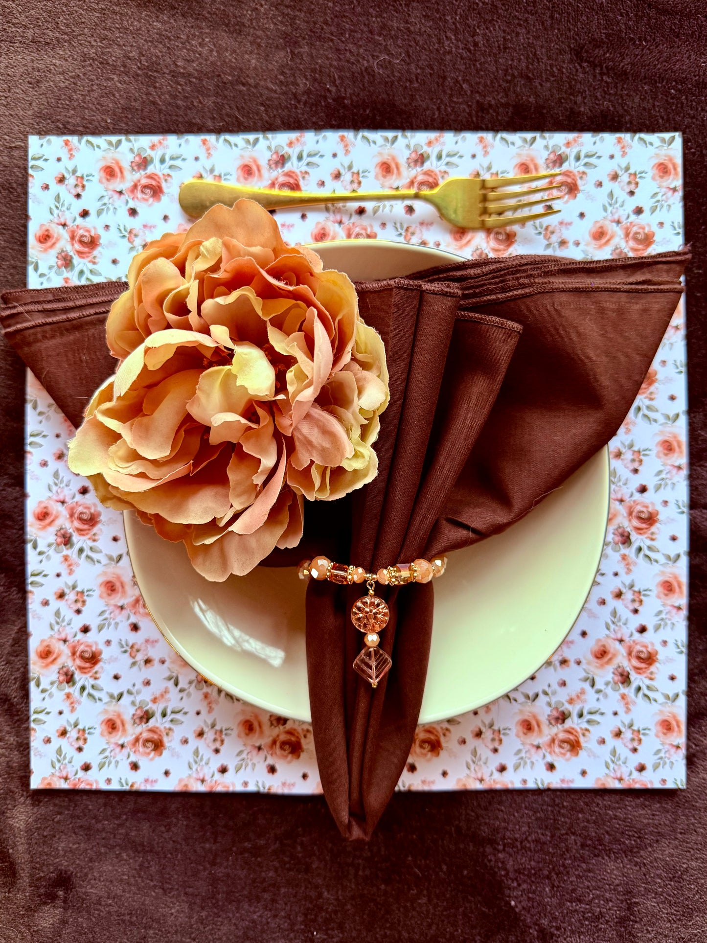 The Matilda Napkin Ring Set (6)