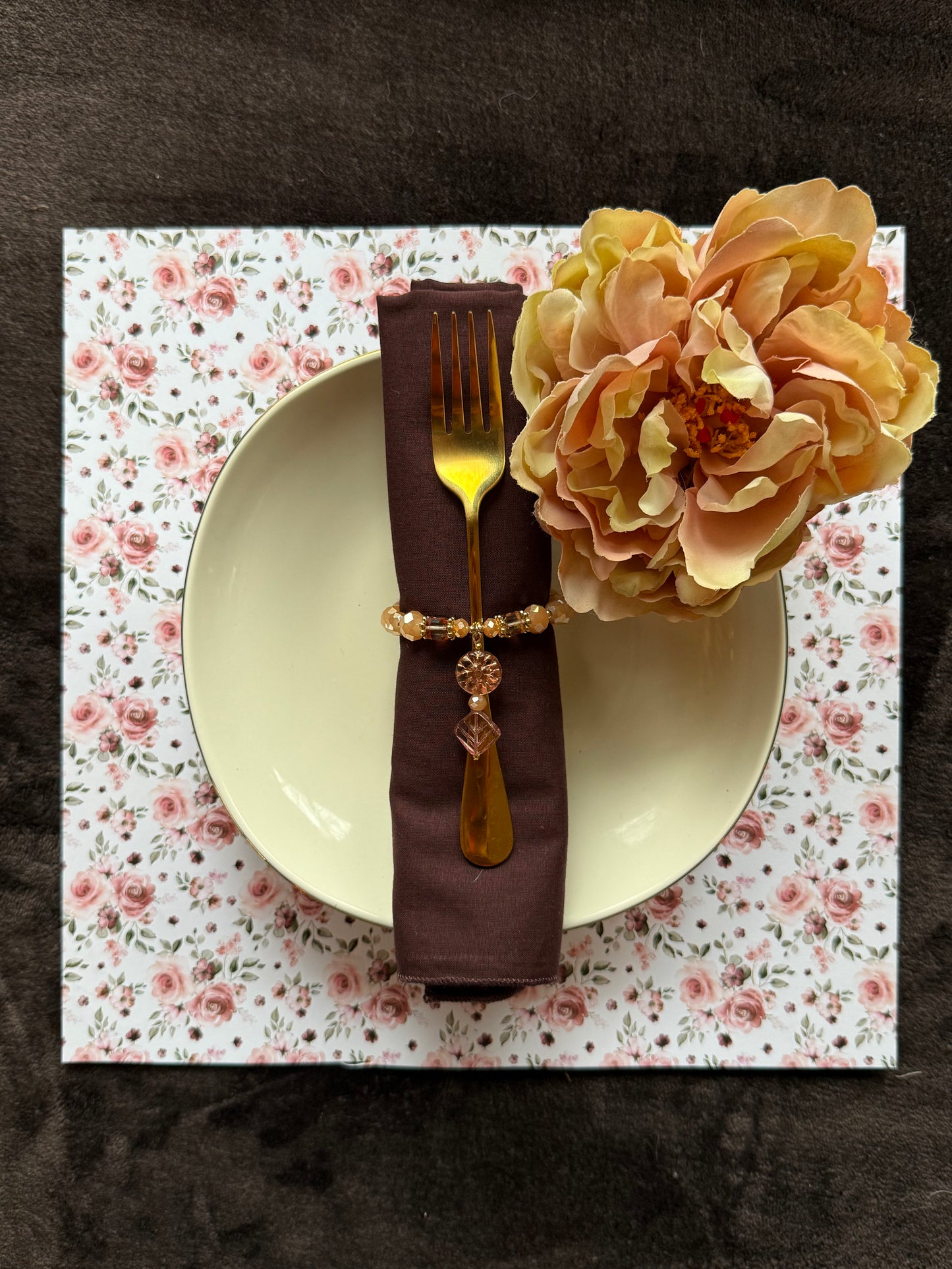 The Matilda Napkin Ring Set (6)