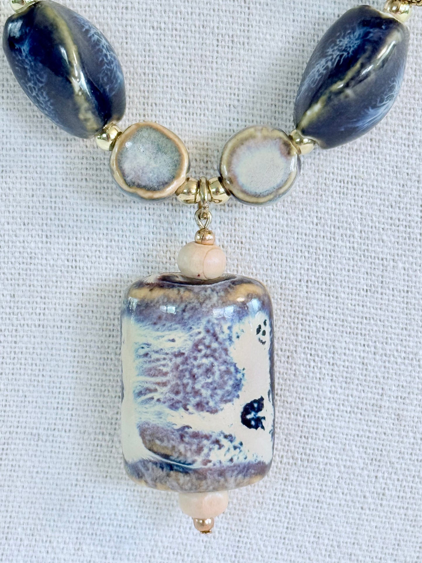 The Joni Pendant Necklace and Earring Set