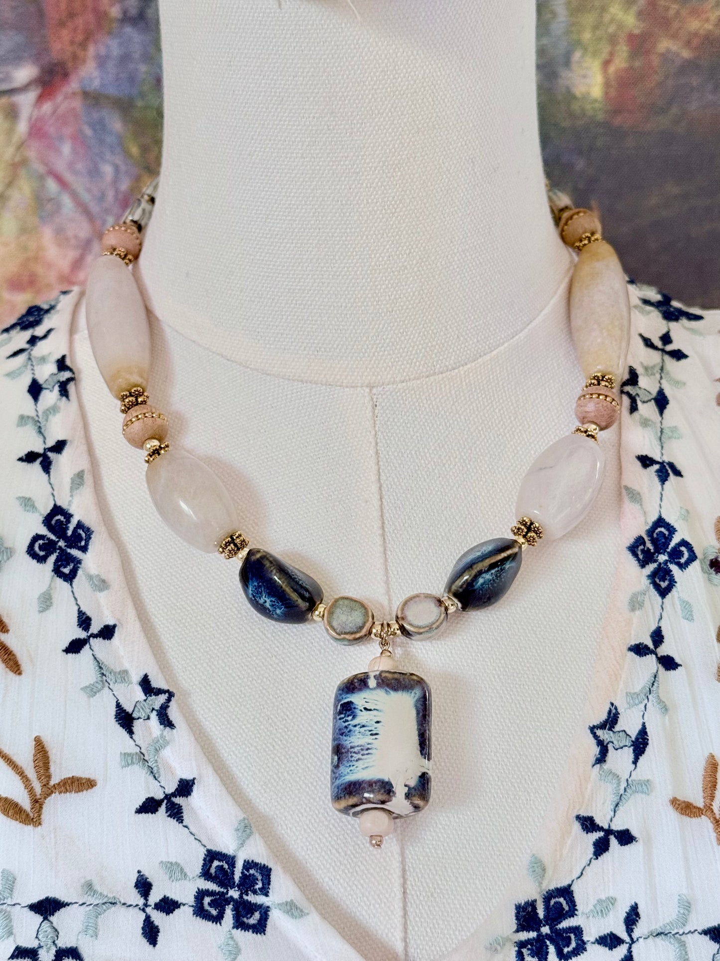 The Joni Pendant Necklace and Earring Set