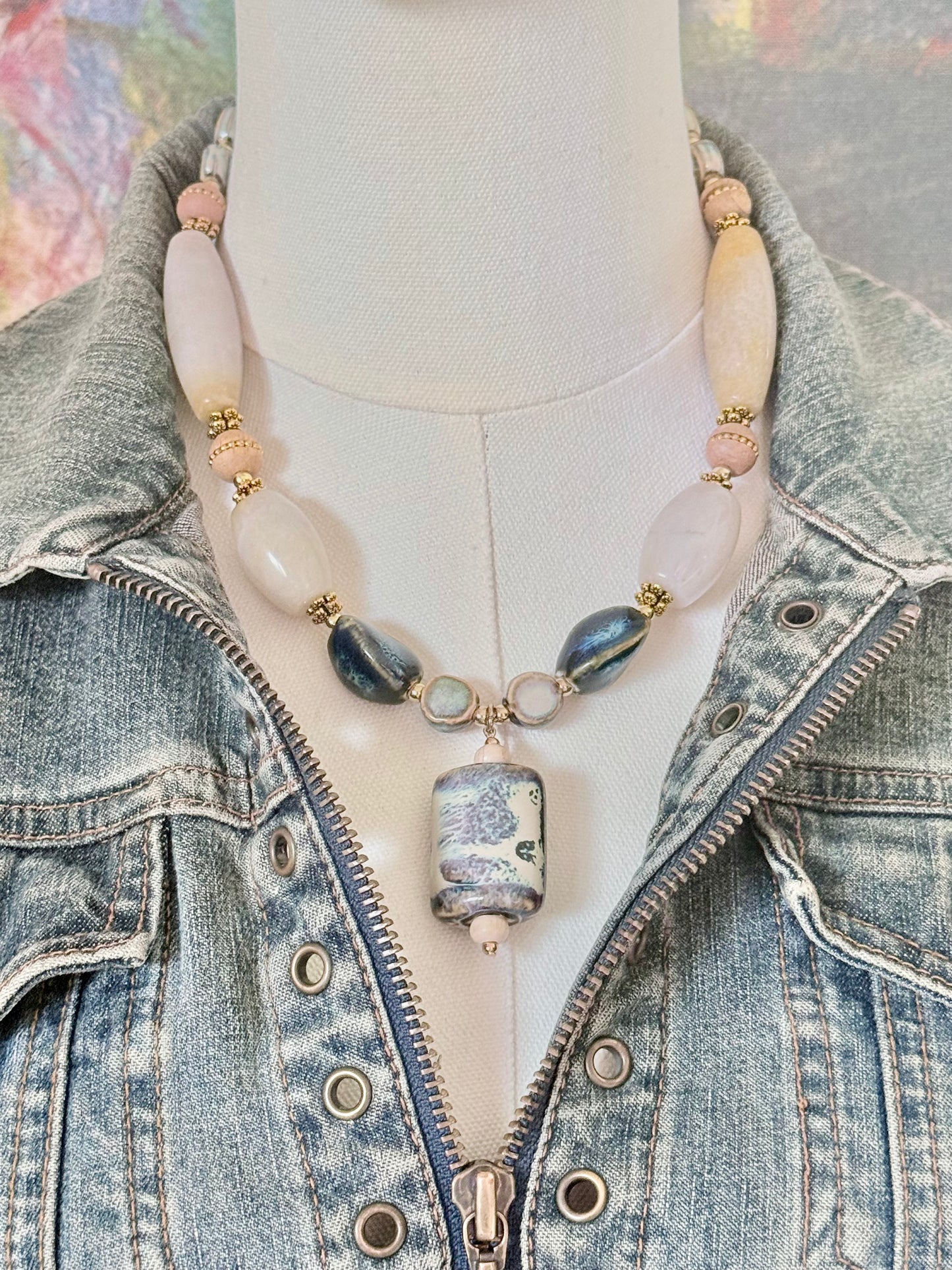 The Joni Pendant Necklace and Earring Set
